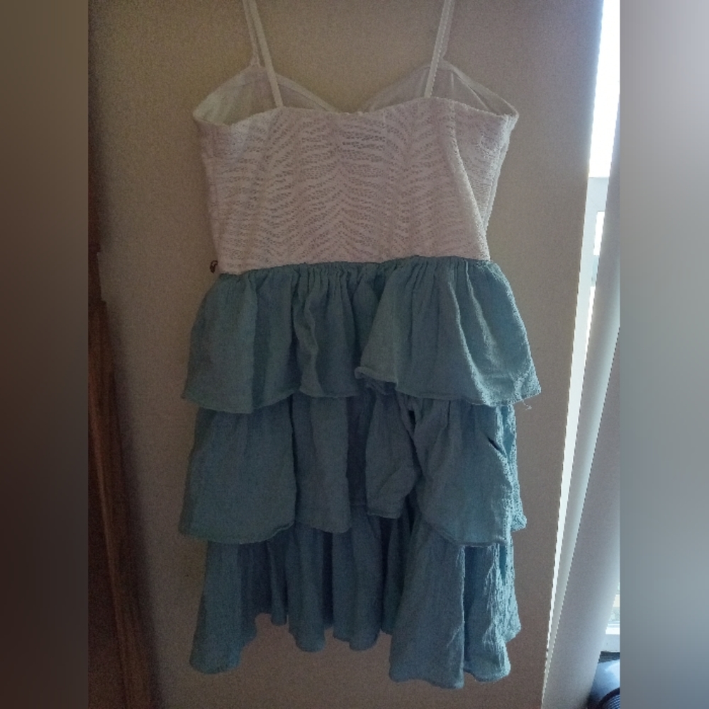 City Triangles strapless top size medium - Picture 2 of 6